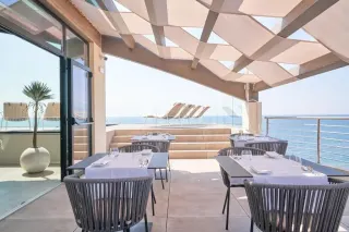 Palace Lido Hotel & Suites