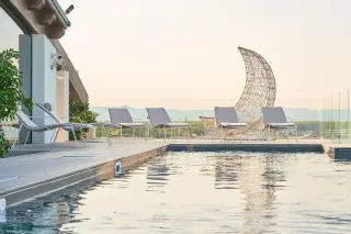 Palace Lido Hotel & Suites