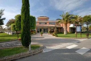 Villaggio Turistico La Cecinella
