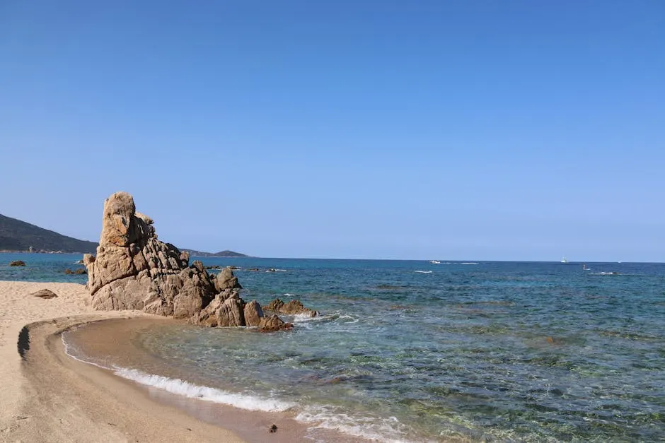 Stabilimenti balneari a Forte Dei Marmi con lettini e ombrelloni